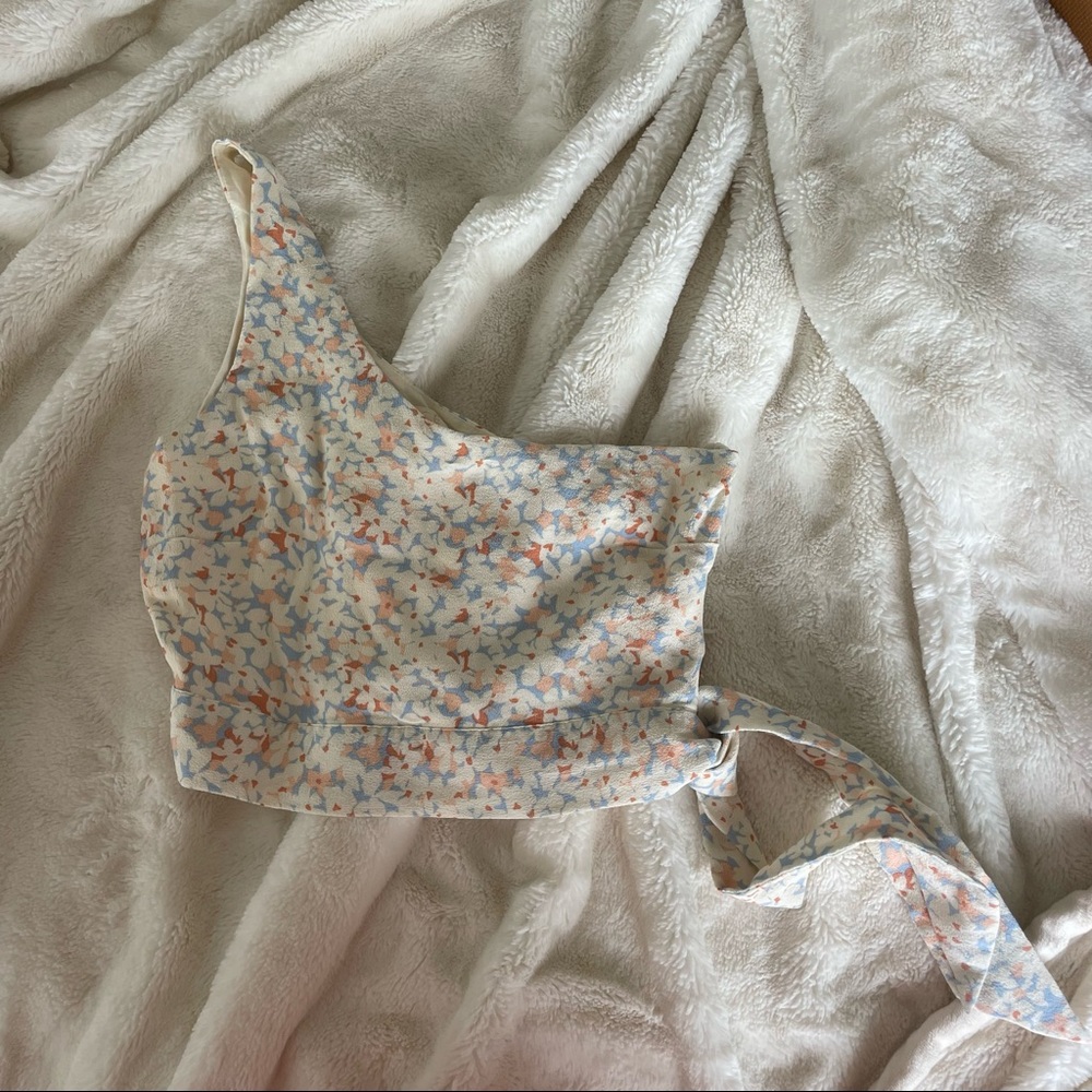 L*SPACE FLORAL CROP TOP